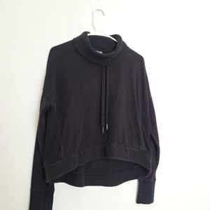 Sweaty Betty Escape Luxe Fleece Crop Swestshirt Size Medium Made In Italy